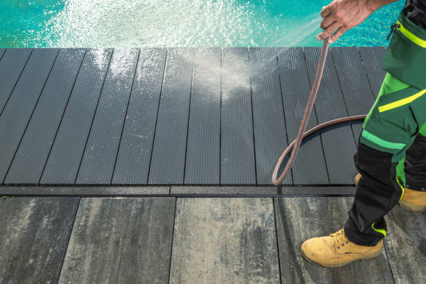 Best Deck Pressure Washing  in Tremont, IL