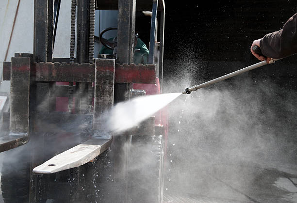 Best Local Pressure Washing Services  in Tremont, IL